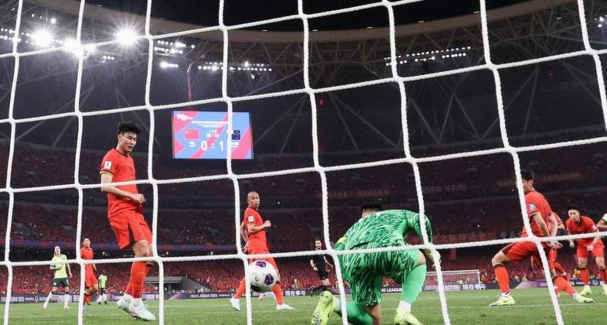 塔图姆遭遇十连败，澳大利亚队教练面临压力！的简单介绍